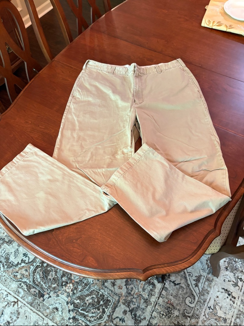 Izod Khaki/Tan Chino Pants